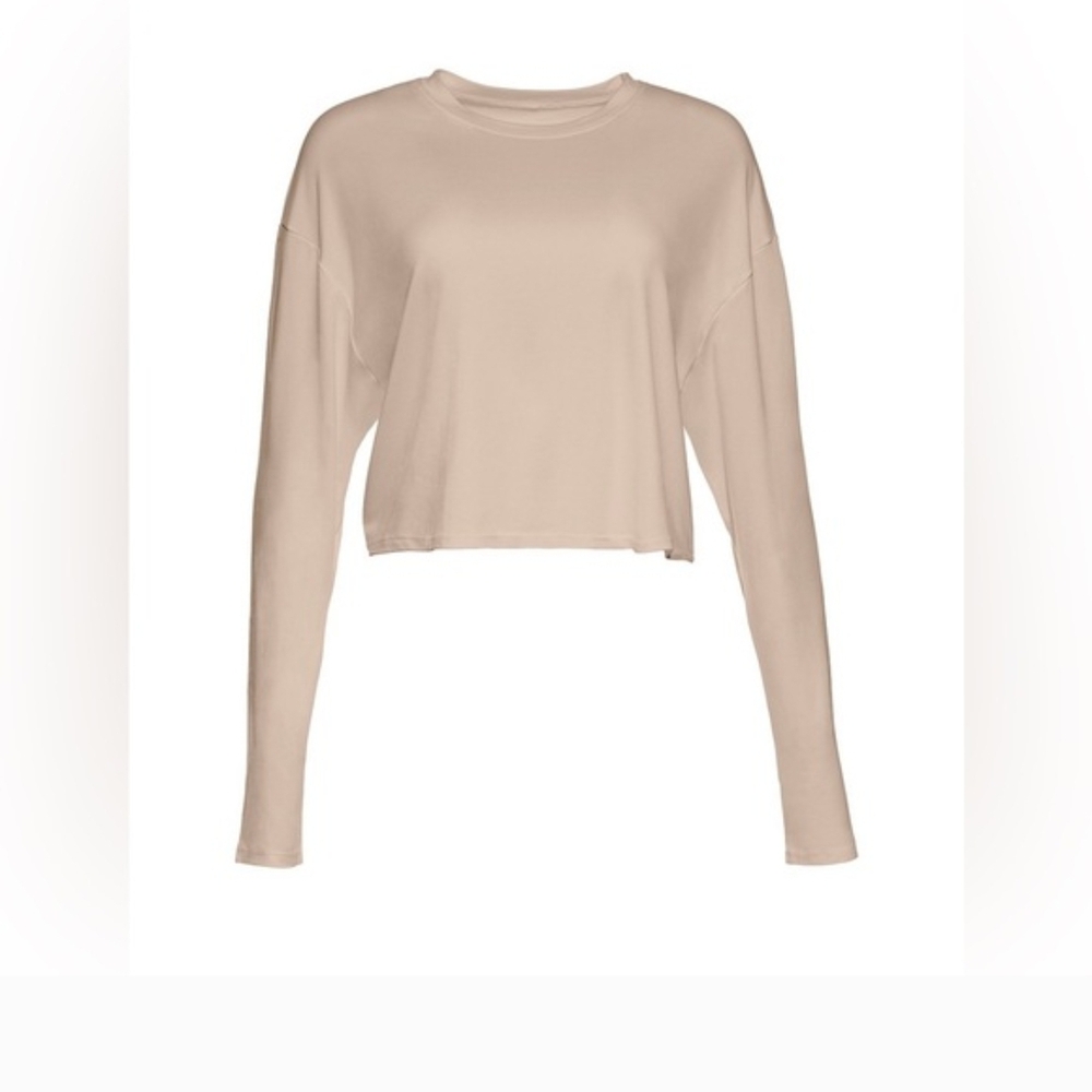 Elegant Beige Long Sleeve Crop Top - Picture 2 of 3